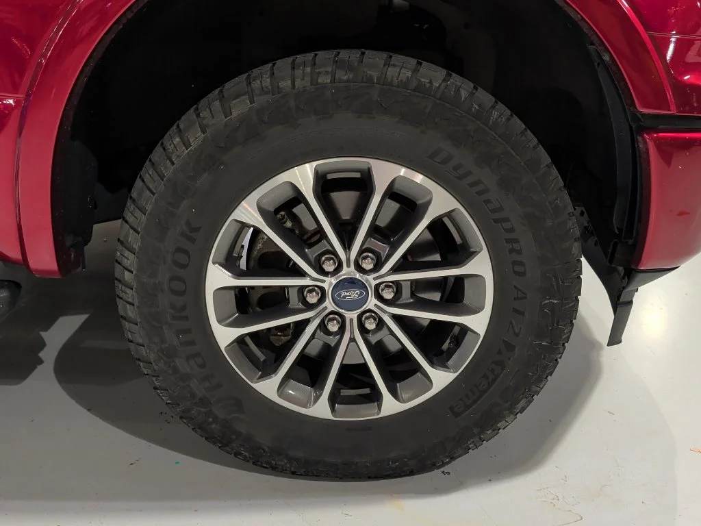 Used 2018 Ruby Red Metallic Ford XLT image 7