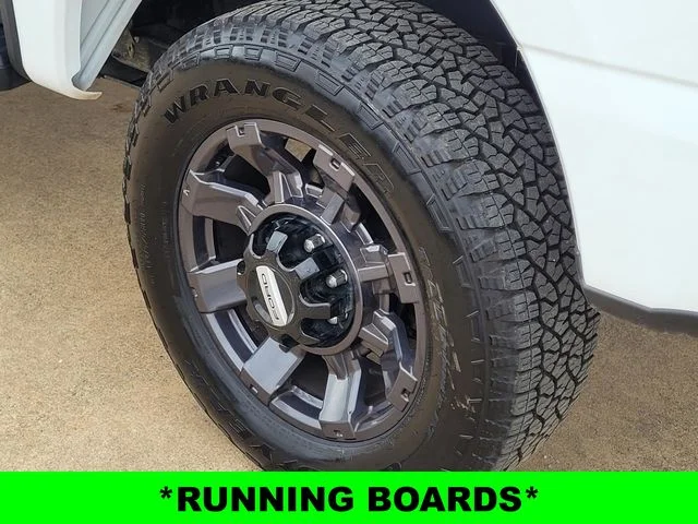 Used 2025 White Ford XL image 9