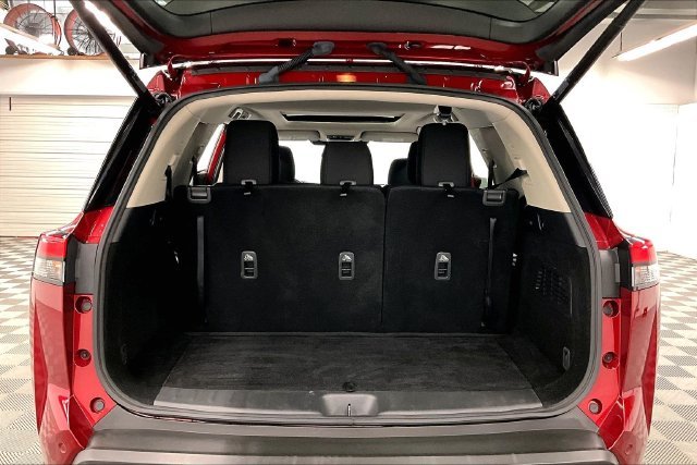 Used 2023 Scarlet Ember Tintcoat Nissan SV image 43