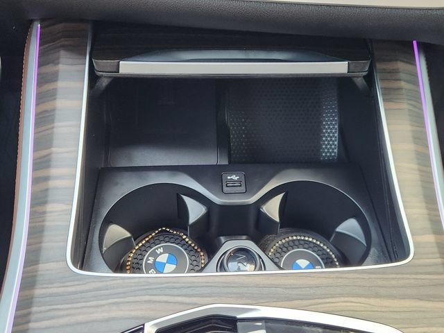 Used 2024 Gray BMW xDrive40i image 23