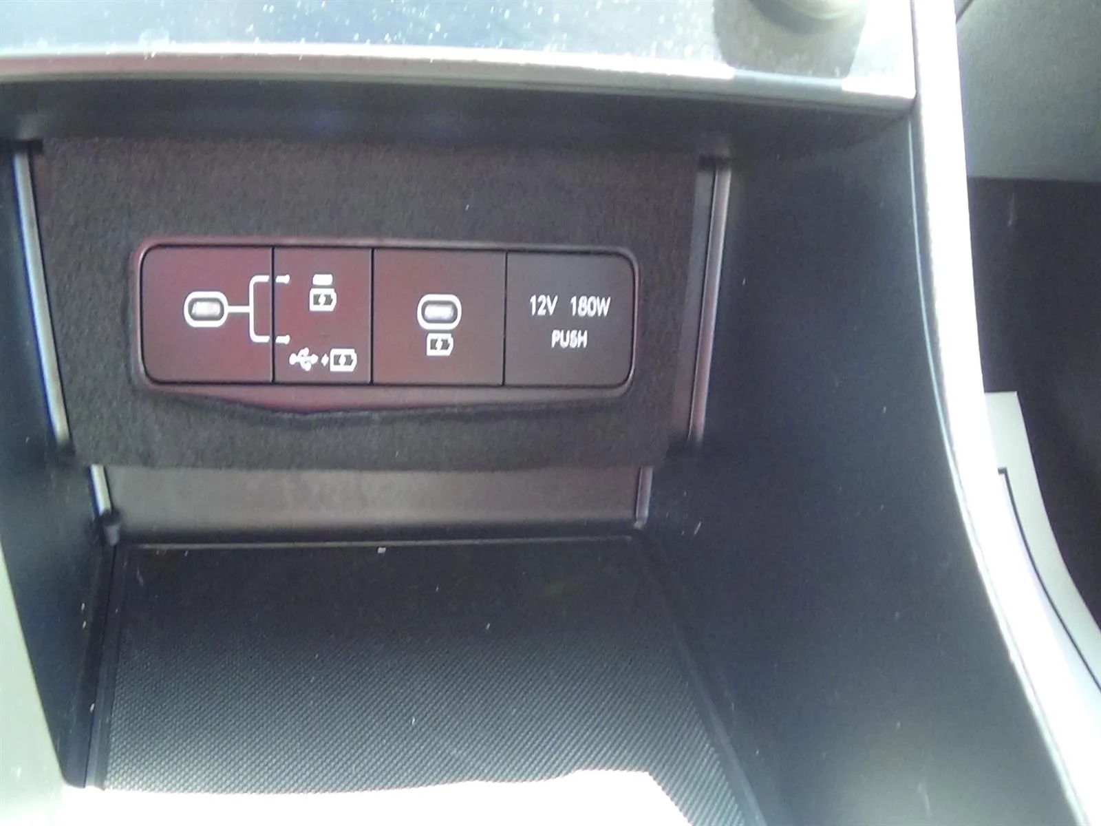 Used 2025 Carbon Blue Pearl (xb9) Hyundai SEL image 28
