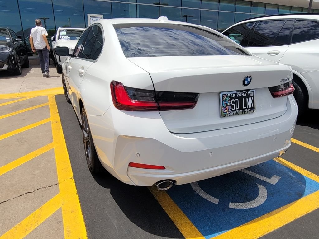 Certified Used 2025 Alpine White BMW 330i image 3