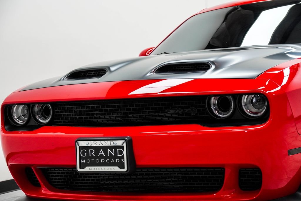 Used 2023 Red Dodge SRT Hellcat Jailbreak image 2
