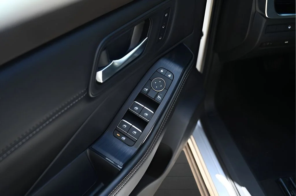 2022 Nissan Rogue SL - Photo 19