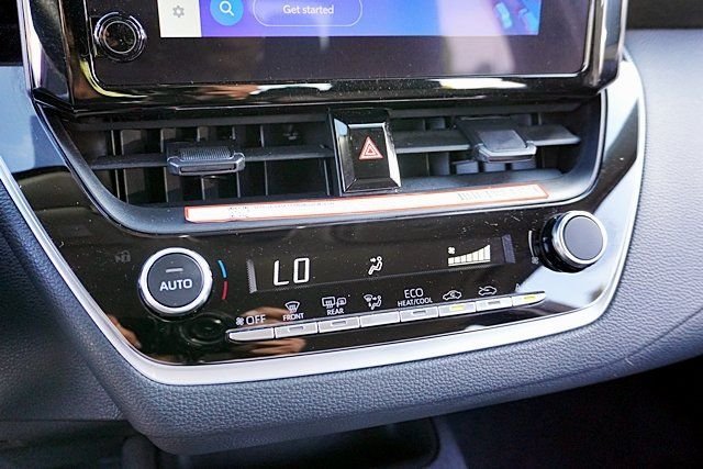 Used 2026  Toyota LE image 25