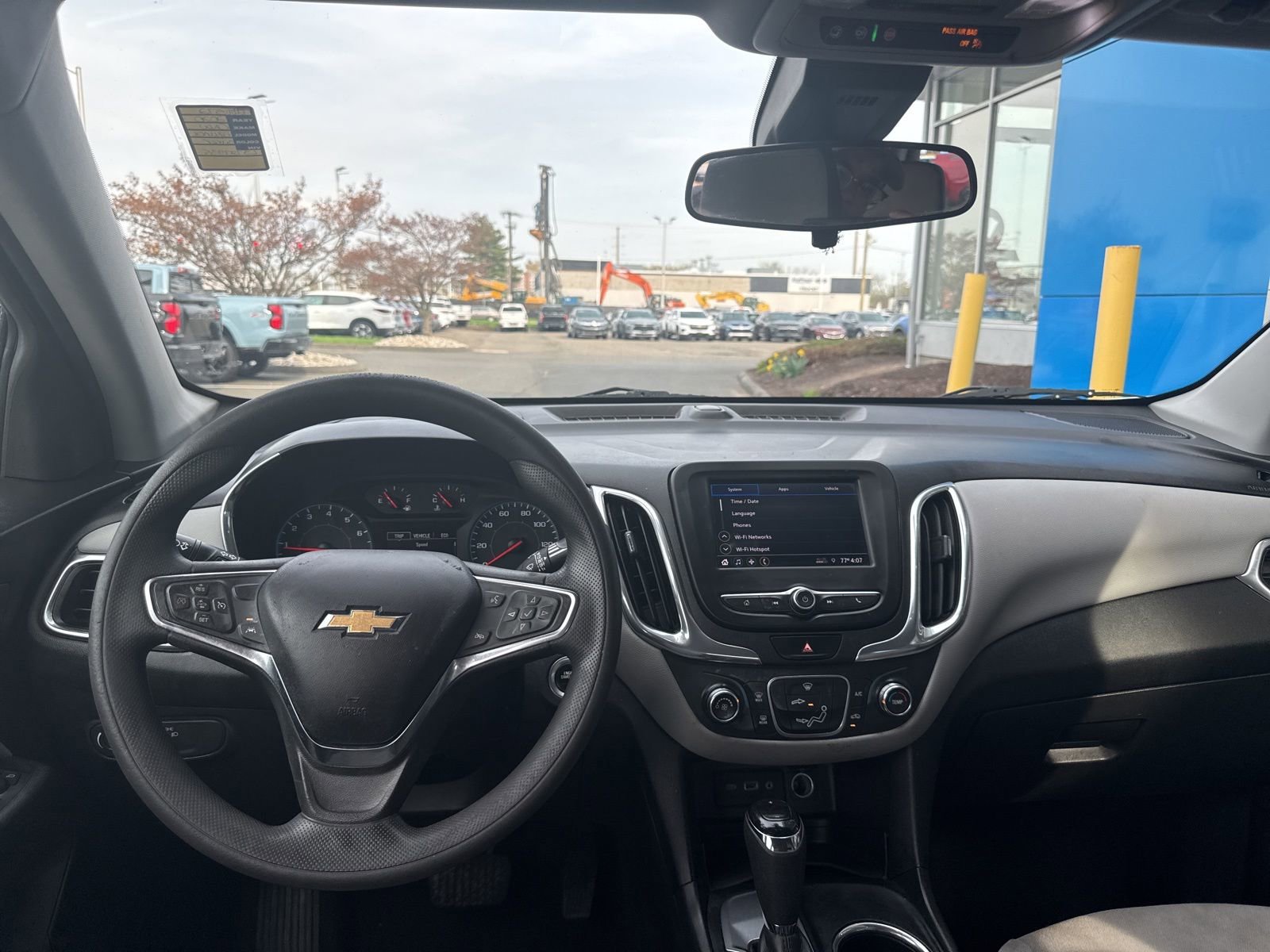 Used 2020 Chevrolet Equinox LS with VIN 3GNAXHEV7LS727935 for sale in East Hartford, CT