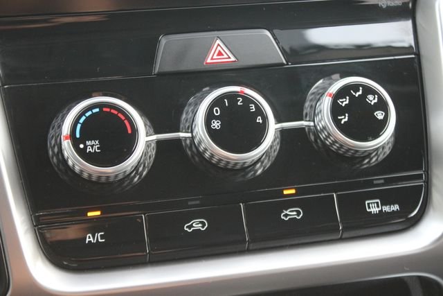 Used 2023 Silver Kia LX image 7
