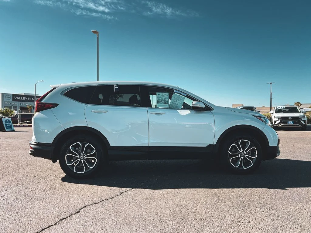 Used 2022 White Honda EX image 10