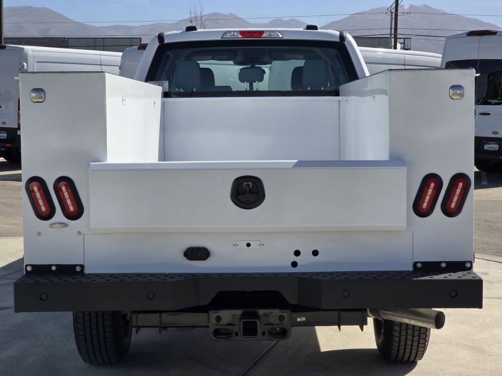 New 2026 Oxford White Ford XL image 22