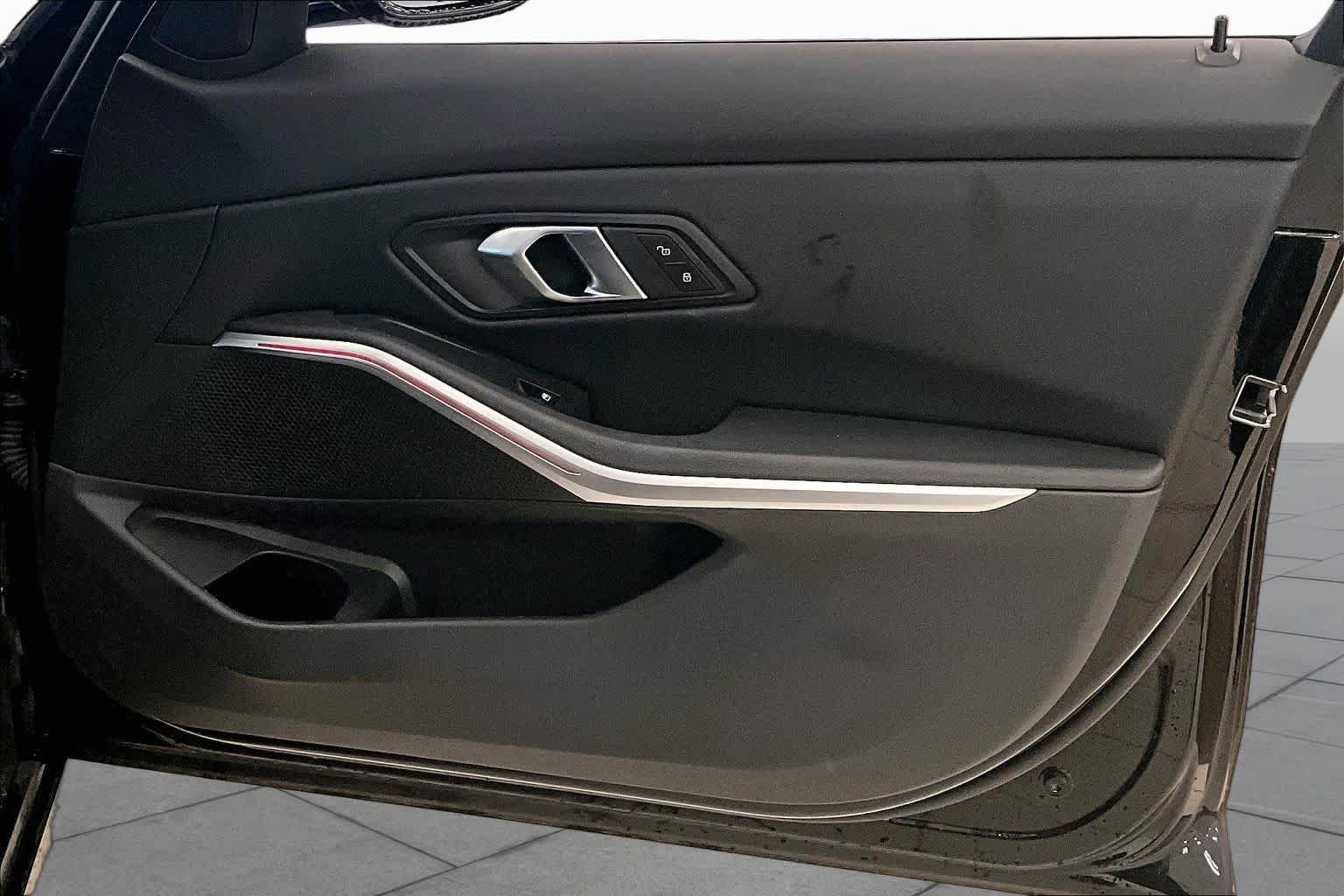 Used 2024 Jet Black BMW 330i image 20