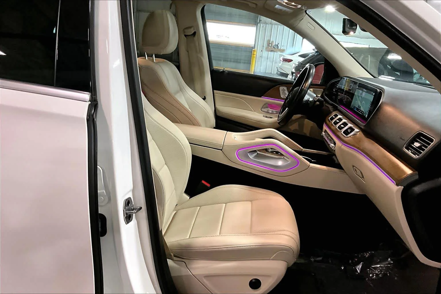 Used 2021 Polar White Mercedes-Benz GLE 350 image 8
