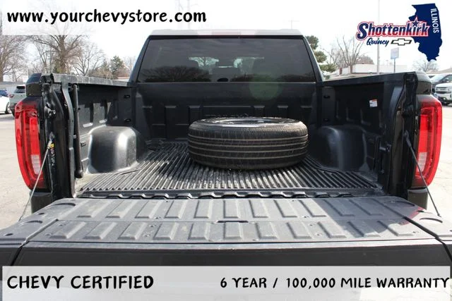 Used 2025 Black GMC SLT image 8