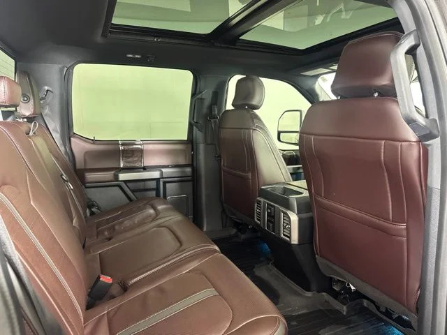 Used 2017 Black Ford Platinum image 5