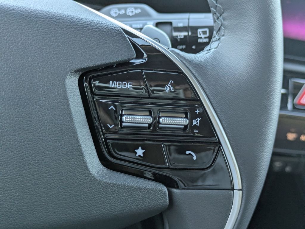 New 2025 Interstellar Gray Kia Wind image 26