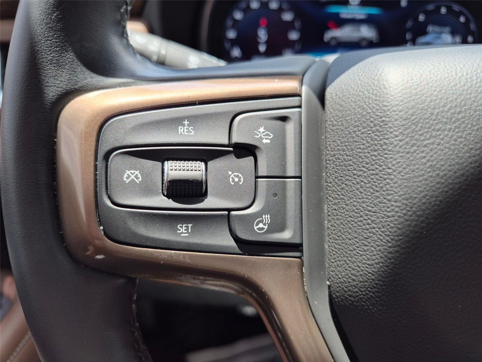 Used 2024 Sterling Gray Metallic Chevrolet High Country image 17