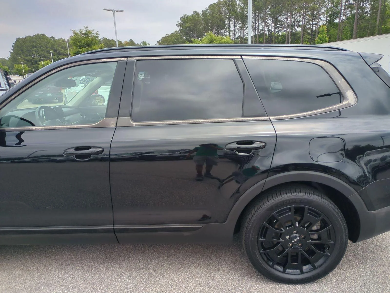 Used 2022 Ebony Black Kia SX image 33