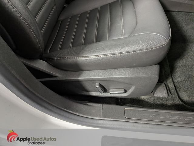 Used 2016 White Ford SE image 38