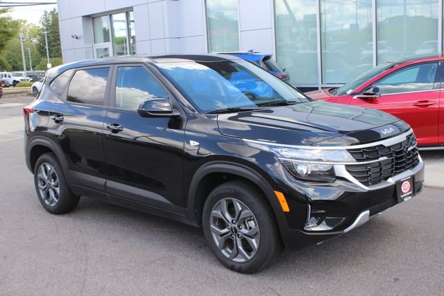 2025 Kia Seltos LX