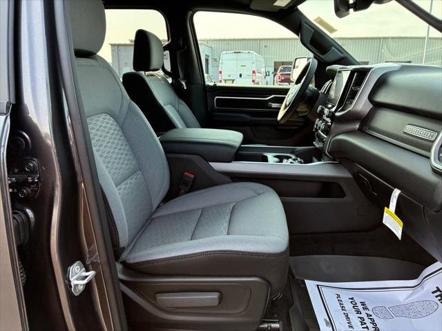 New 2026 Granite Crystal Metallic Clearcoat RAM BIG HORN image 19
