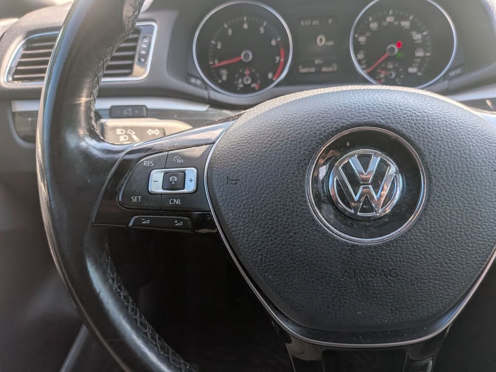 Used 2017 White Volkswagen 1.8T SE image 11
