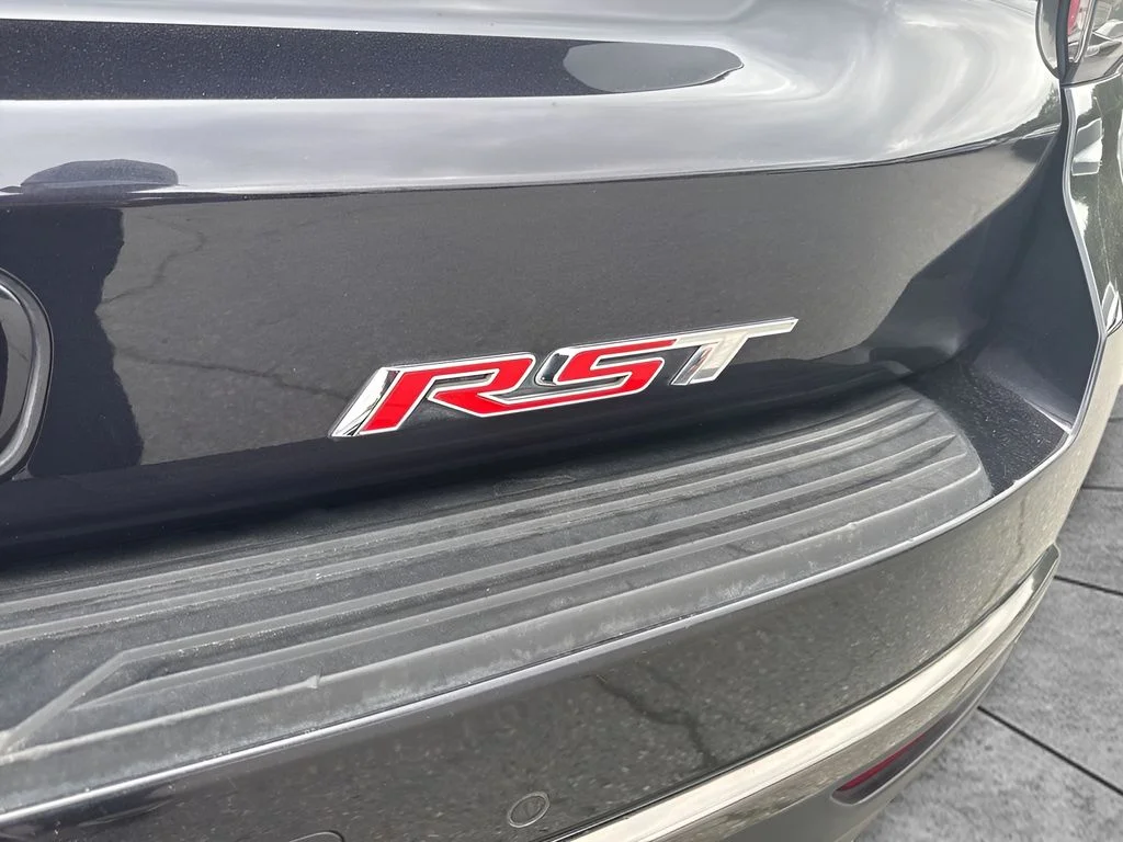 Used 2022 Gray Chevrolet RST image 37
