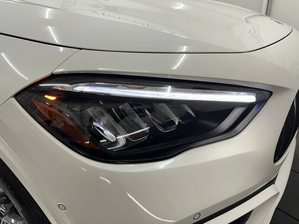 New 2026 Polar White Mercedes-Benz AMG® GLA 35 4MATIC® SUV image 39