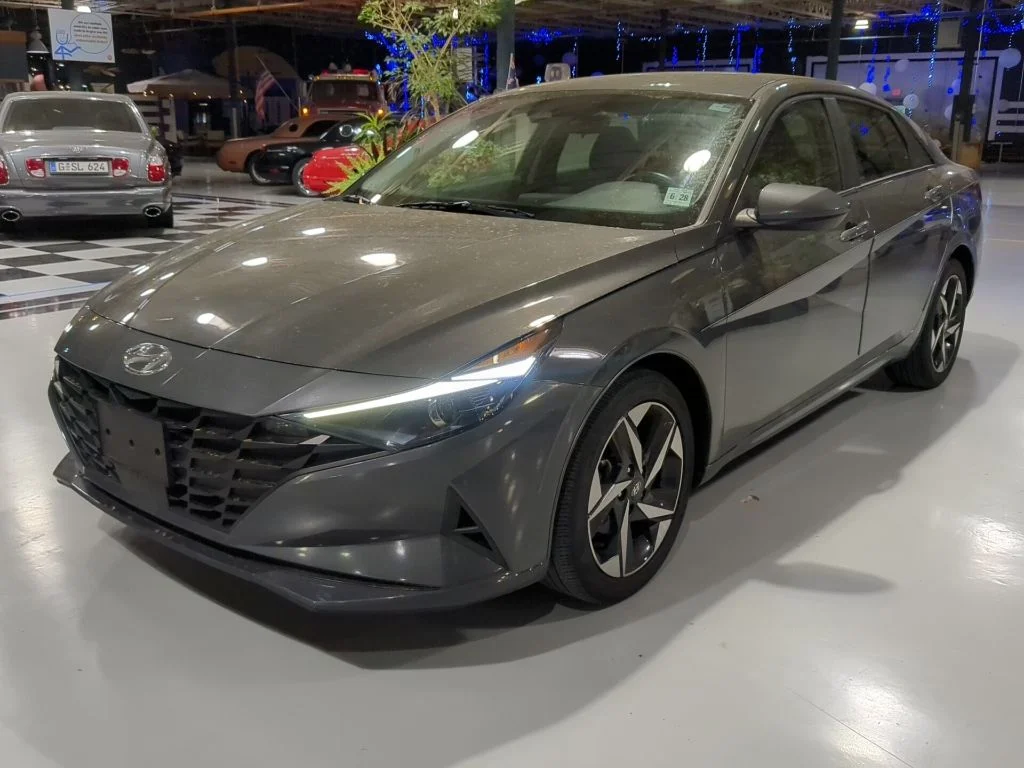 2023 Hyundai Elantra SEL