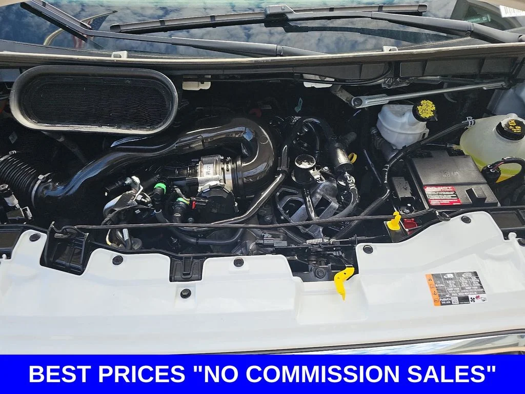 Used 2025 White Ford Base image 30