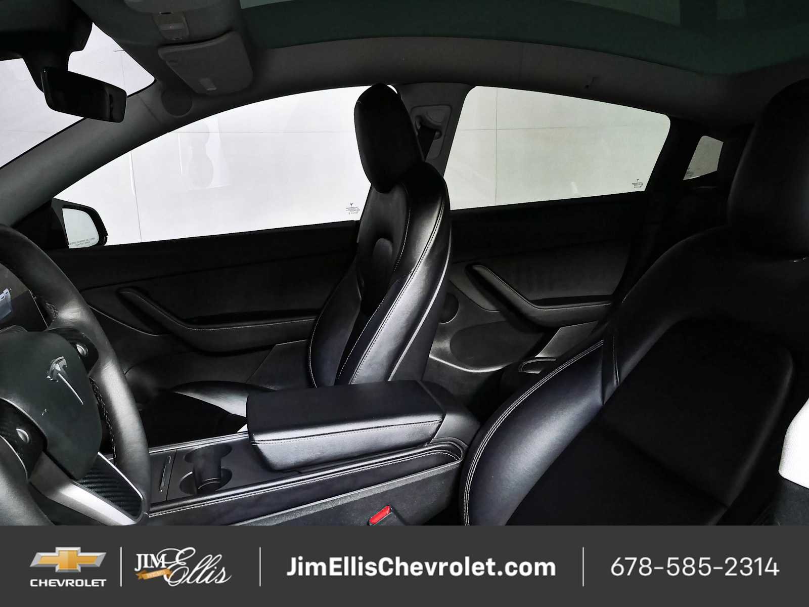 Used 2022 Black Tesla Performance Dual Motor All-Wheel Drive image 5