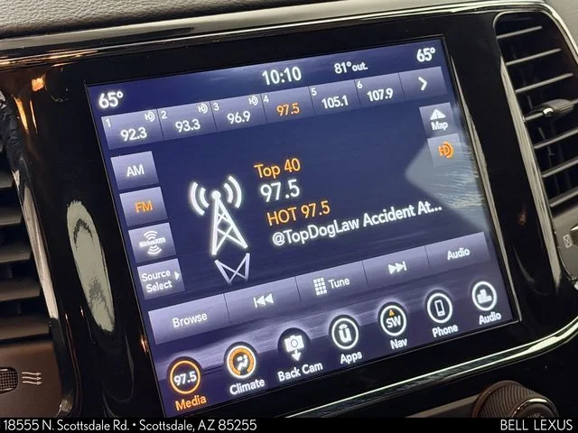 Used 2022 White Jeep Laredo X image 26