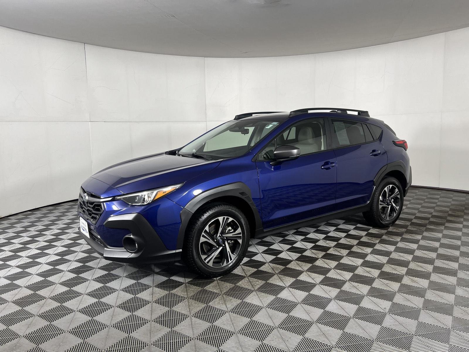 Used 2024 Sapphire Blue Pearl Subaru Premium image 18