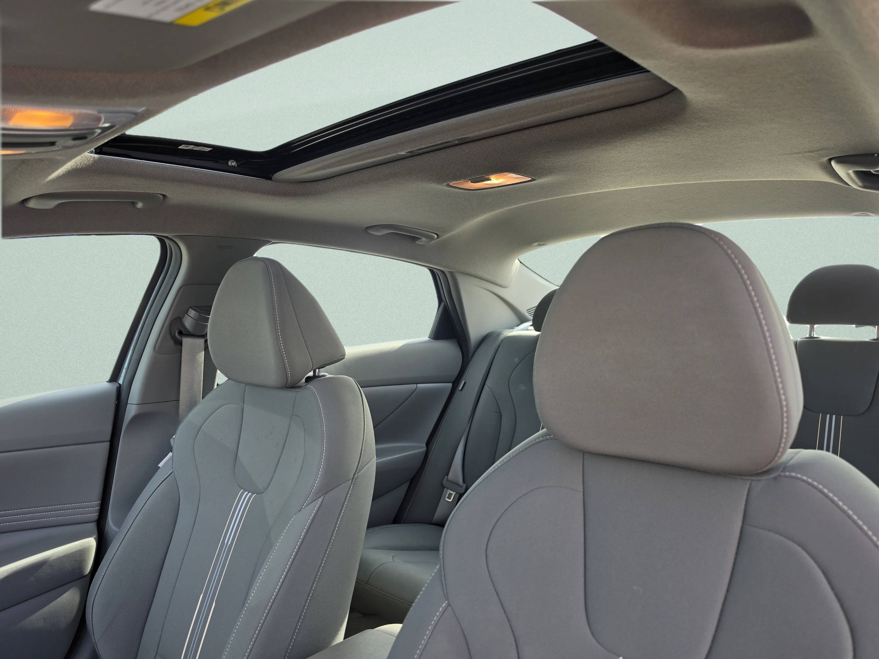 Used 2025 Ecotronic Gray Hyundai SEL Convenience image 25