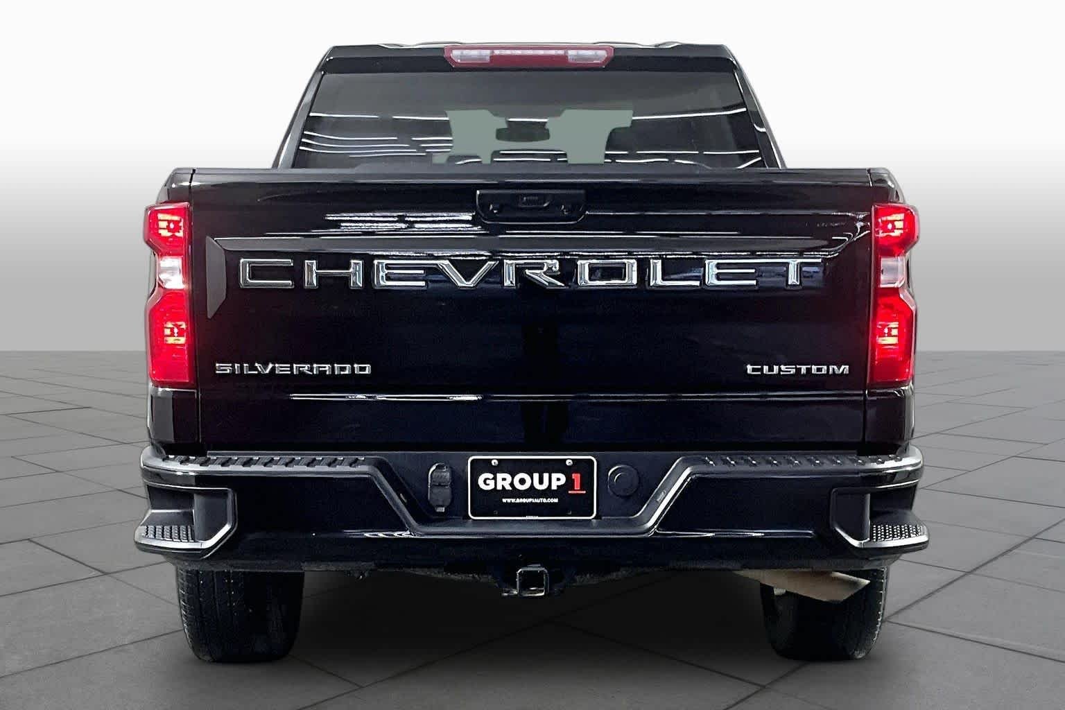 Used 2023 Black Chevrolet Custom image 4