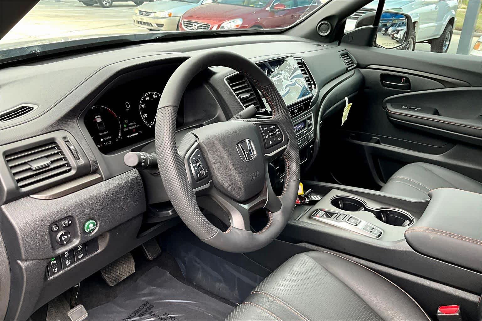 Used 2026 Solar Silver Metallic Honda TrailSport+ image 18