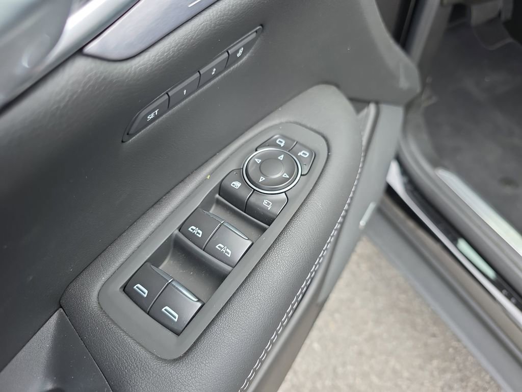 2026 Cadillac XT5 Premium Luxury - Photo 17