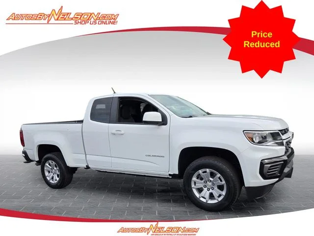 Used 2022 White Chevrolet LT image 1