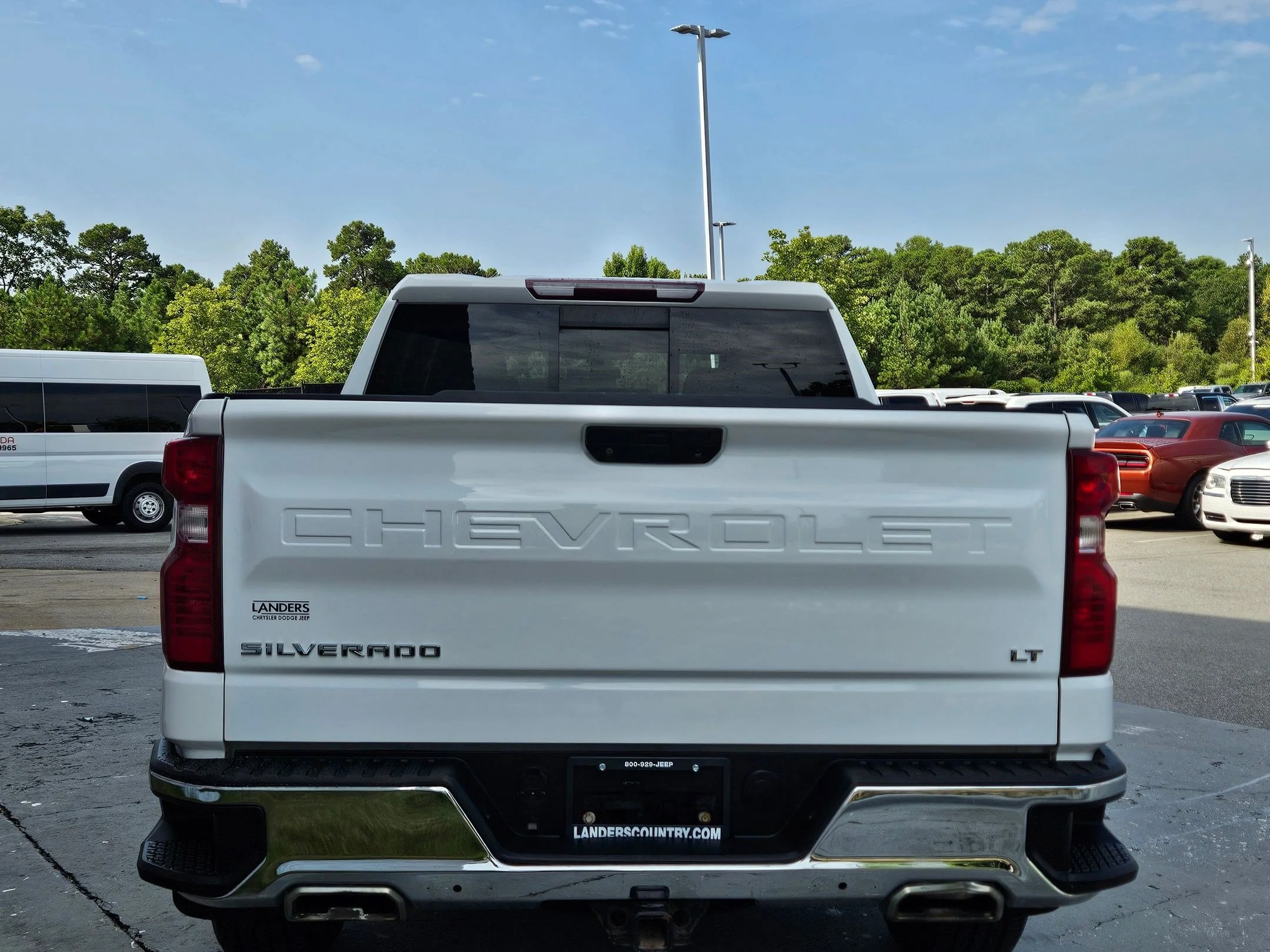 Used 2021 Summit White Chevrolet LT image 6
