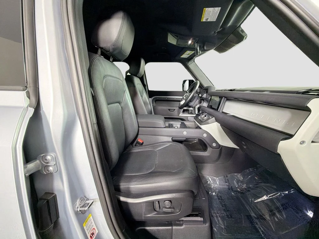 Certified Used 2023 Silver Land Rover S image 29