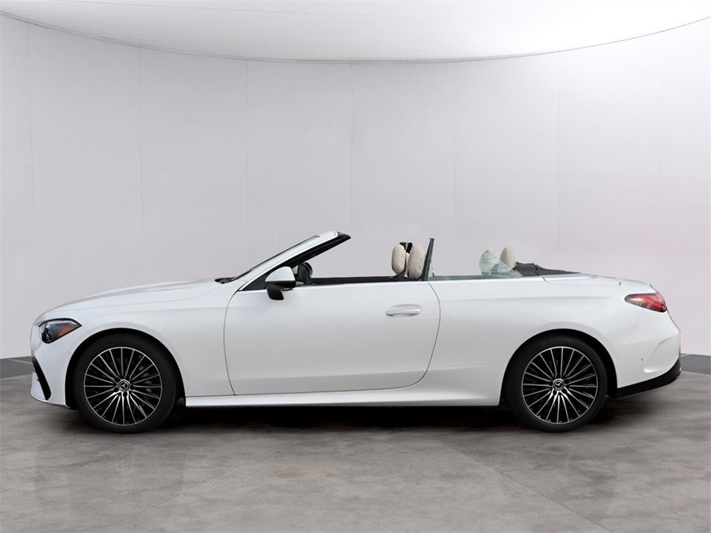 2026 Mercedes Benz CLE 450 4MATIC Cabriolet photo 4