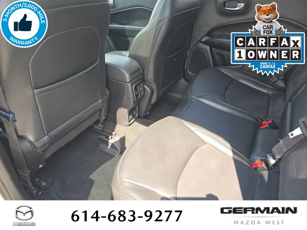Used 2020 White Jeep Latitude image 21