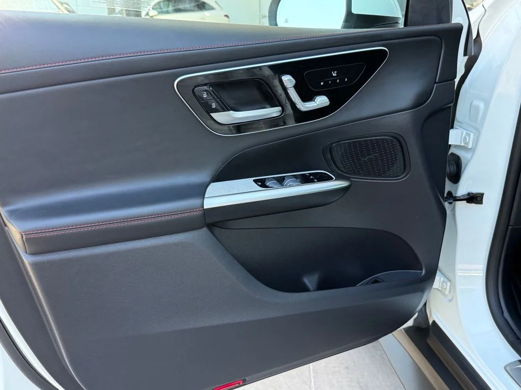 Used 2024  Mercedes-Benz GLC 43 AMG® image 20