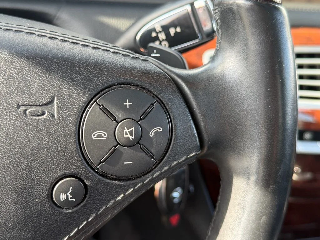 Used 2013 Black Mercedes-Benz CL 550 image 19