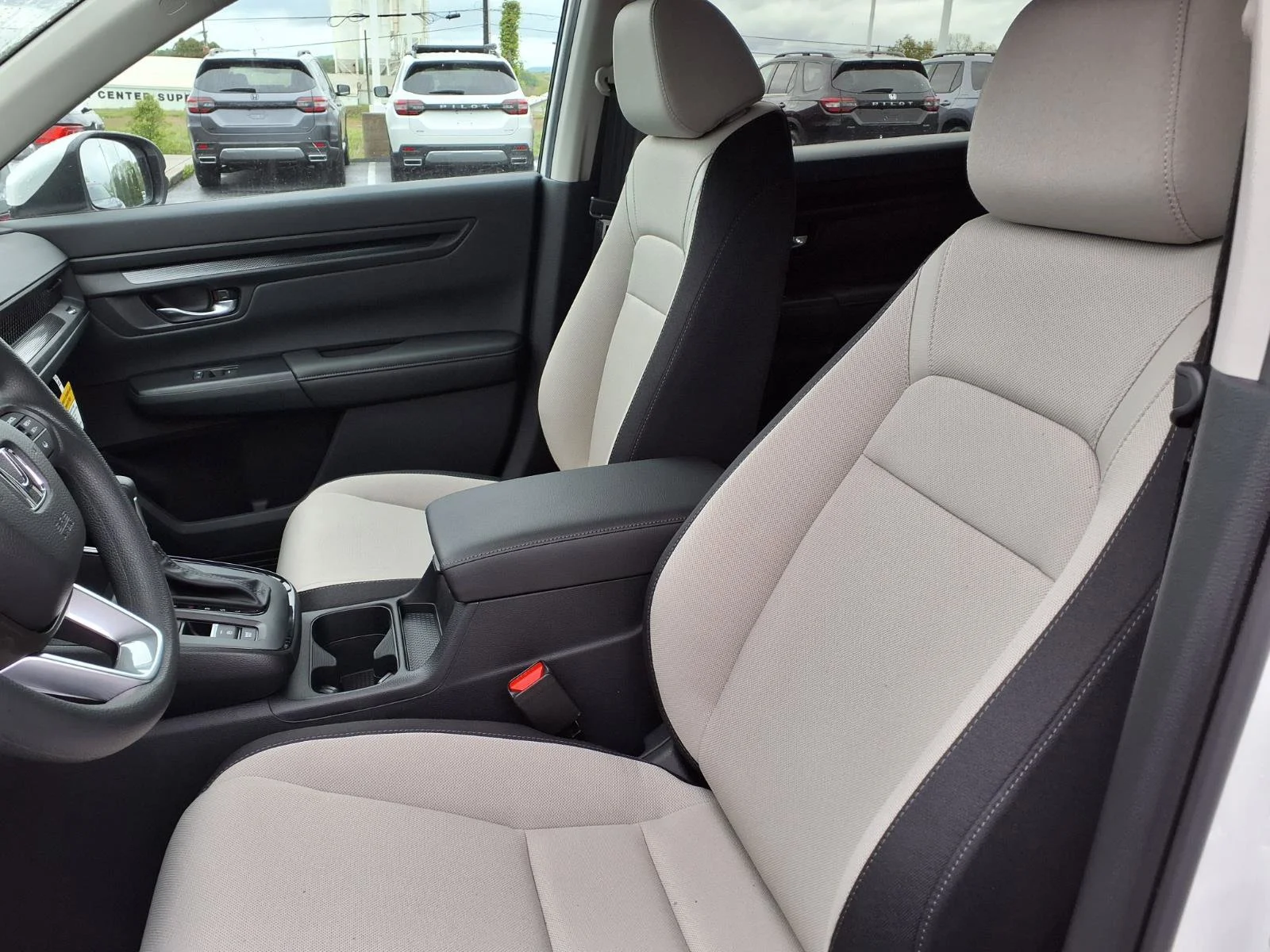 New 2026 Platinum White Pearl Honda LX image 5