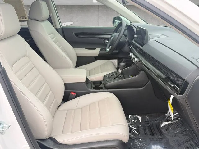 Certified Used 2025  Honda EX-L image 25