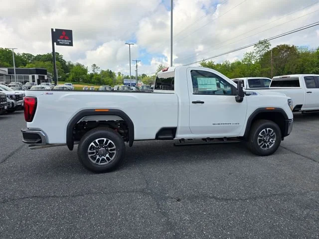 2025 GMC Sierra 3500HD Pro - Photo 6