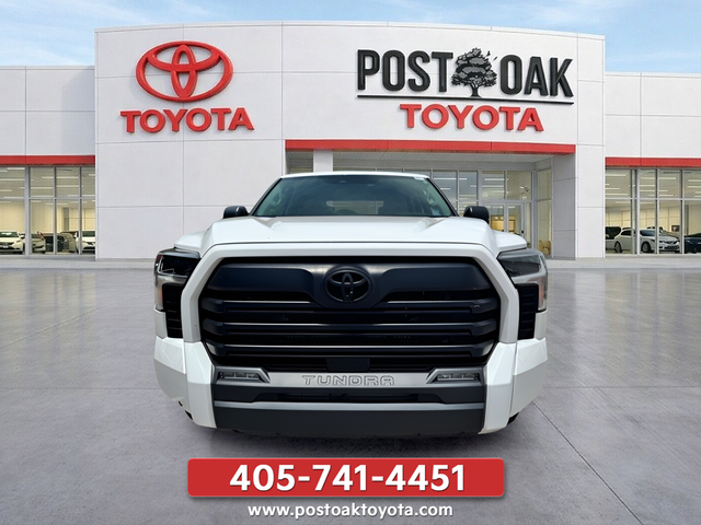 Used 2023 White Toyota SR5 image 3
