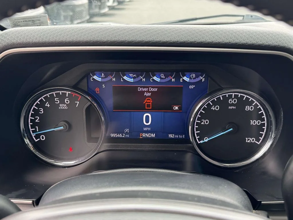 Used 2021 Silver Ford XLT image 25