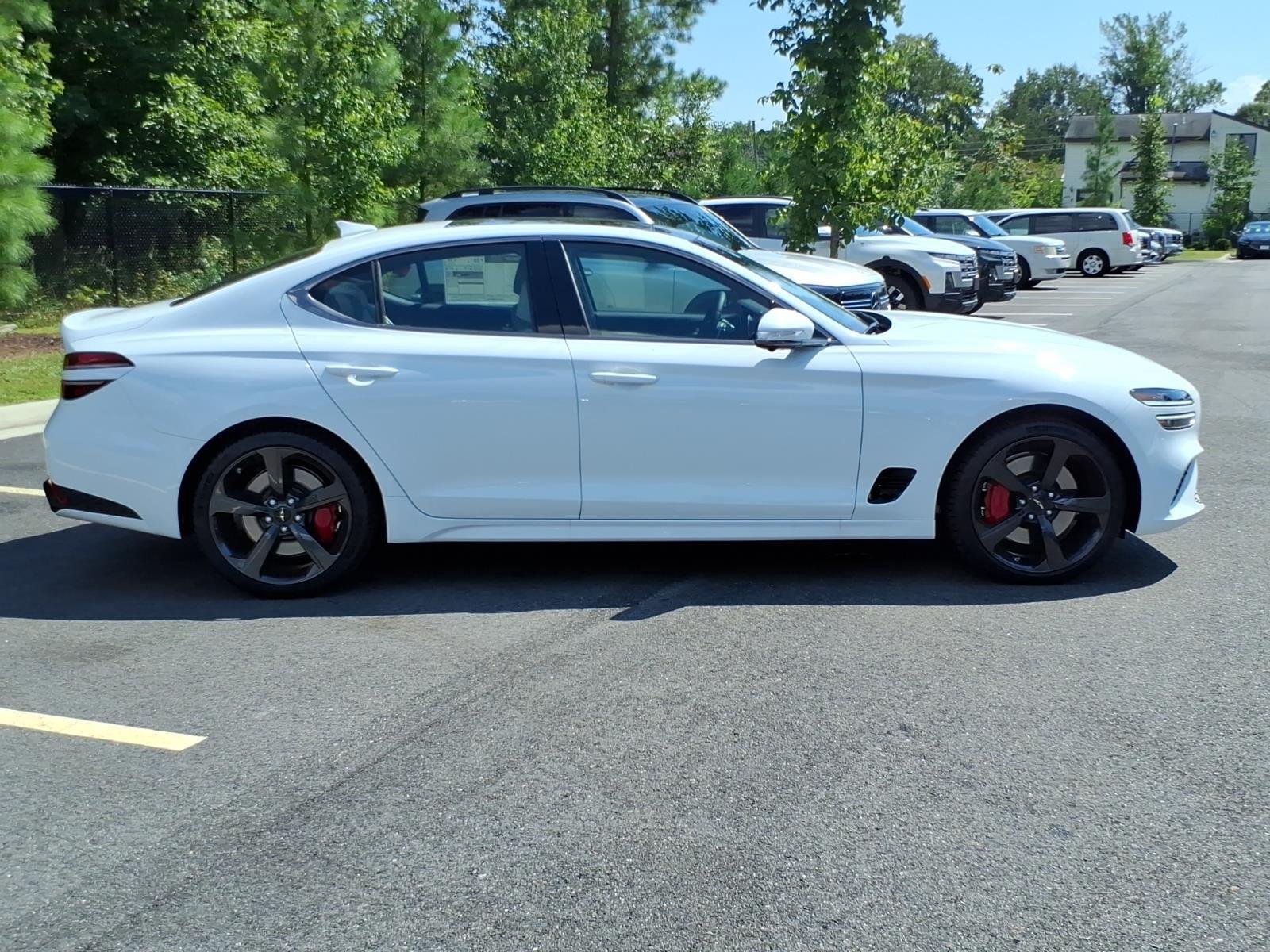 New 2026 Alta White Genesis 3.3T SPORT PRESTIGE image 7