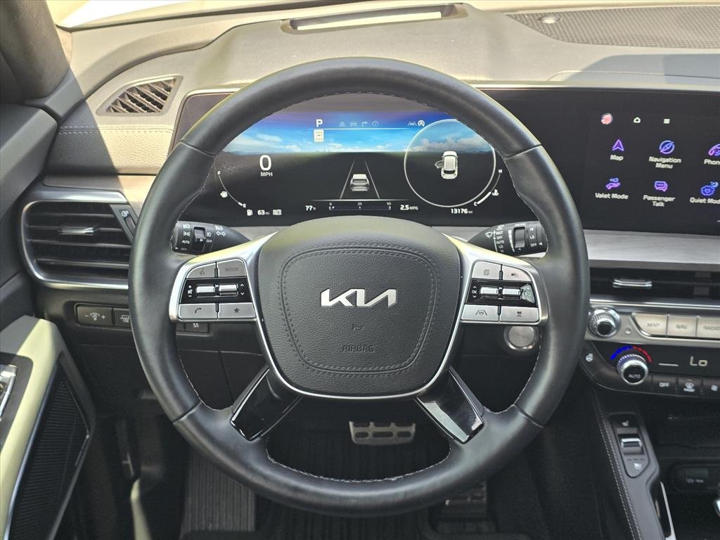 Used 2024 White Kia SX-Prestige X-Pro image 14