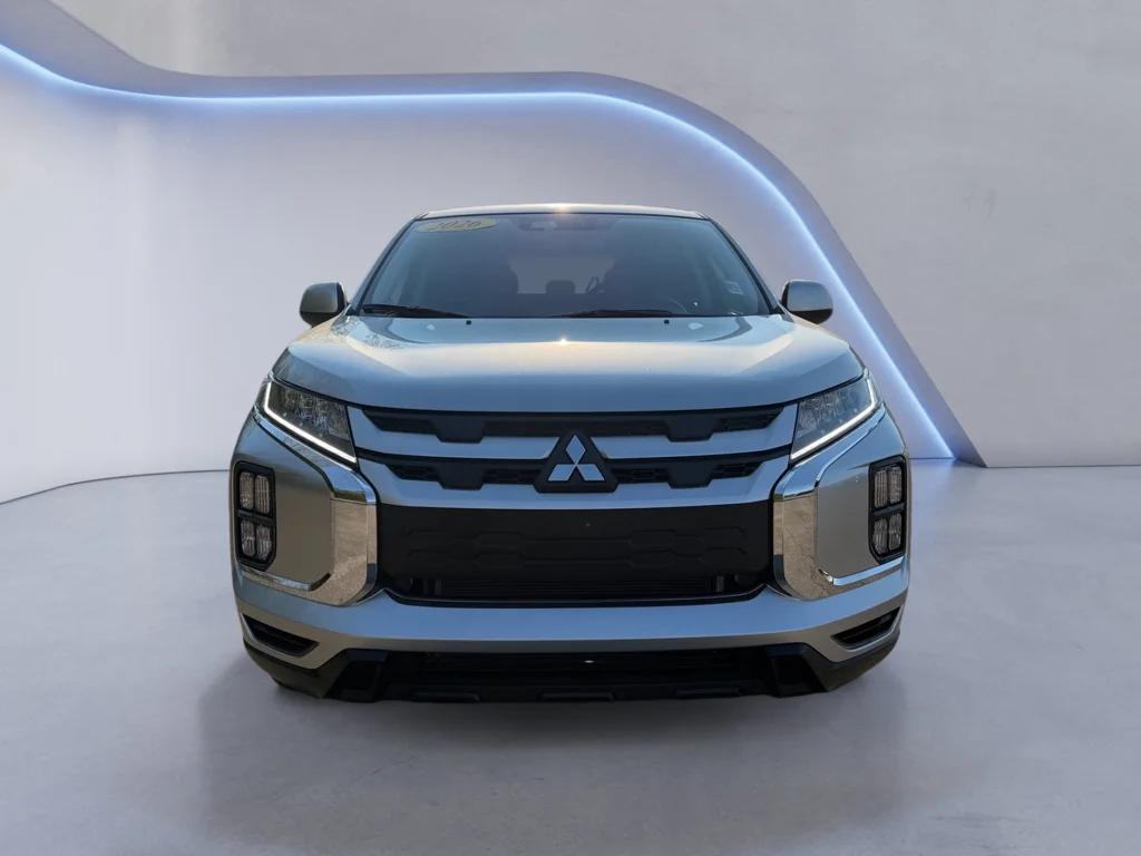 New 2026 Alloy Silver Metallic Mitsubishi SE image 8